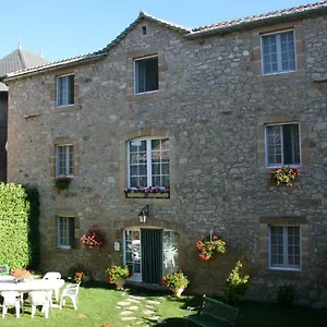 D'hotes Lou Jassou Bed & Breakfast